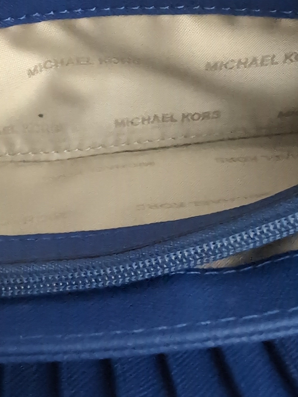 Michael Kors Continental Wallet - Picture 7 of 13